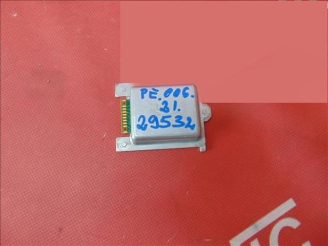 bontott PEUGEOT 3008 Fényszóró Elektronika