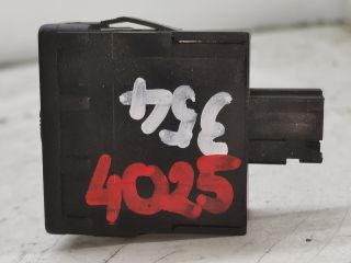 bontott PEUGEOT 3008 Fényszórómagasság Állító Kapcsoló