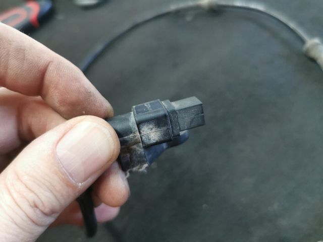 bontott PEUGEOT 3008 Fordulatszámmérő