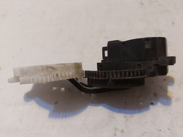 bontott PEUGEOT 3008 Fűtés Állító Motor