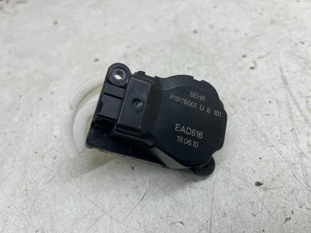 bontott PEUGEOT 3008 Fűtés Állító Motor