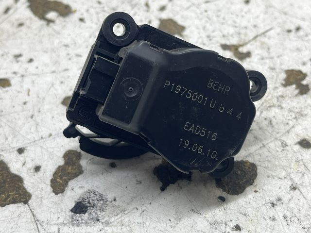 bontott PEUGEOT 3008 Fűtés Állító Motor