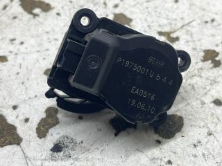 bontott PEUGEOT 3008 Fűtés Állító Motor