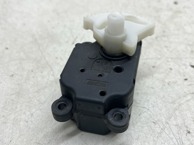 bontott PEUGEOT 3008 Fűtés Állító Motor