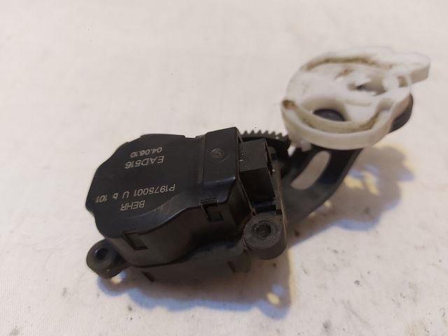 bontott PEUGEOT 3008 Fűtés Állító Motor