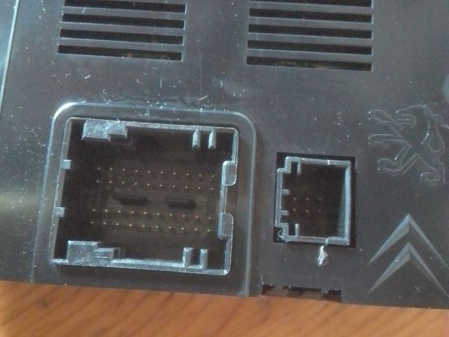 bontott PEUGEOT 3008 Fűtéskapcsoló (digit klímás)