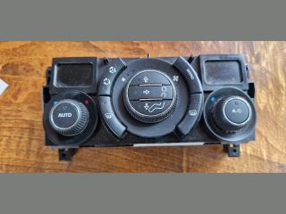 bontott PEUGEOT 3008 Fűtéskapcsoló (digit klímás)