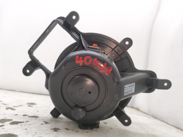 bontott PEUGEOT 3008 Fűtőmotor (Klímás)