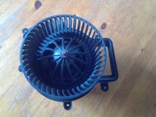 bontott PEUGEOT 3008 Fűtőmotor (Klímás)