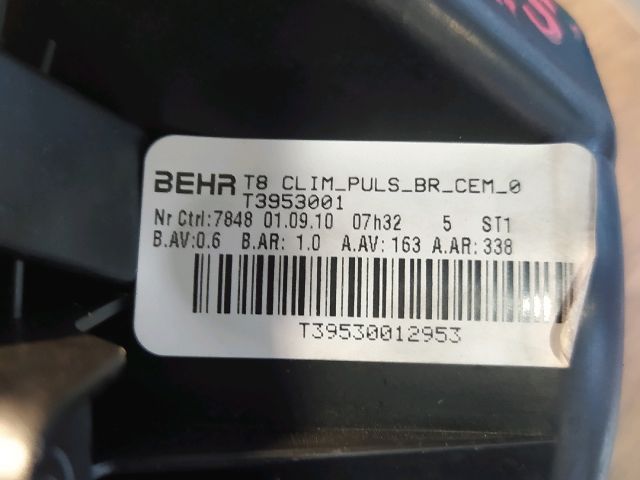 bontott PEUGEOT 3008 Fűtőmotor (Klímás)