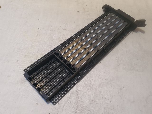 bontott PEUGEOT 3008 Fűtőradiátor (Elektromos)