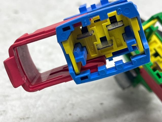 bontott PEUGEOT 3008 Fűtőradiátor (Elektromos)