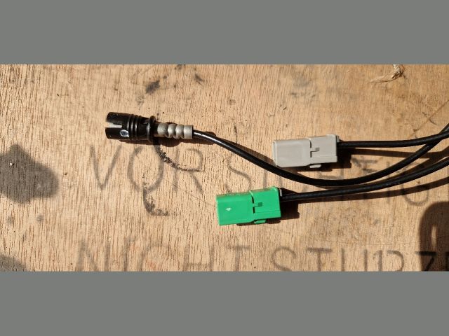 bontott PEUGEOT 3008 GPS Antenna