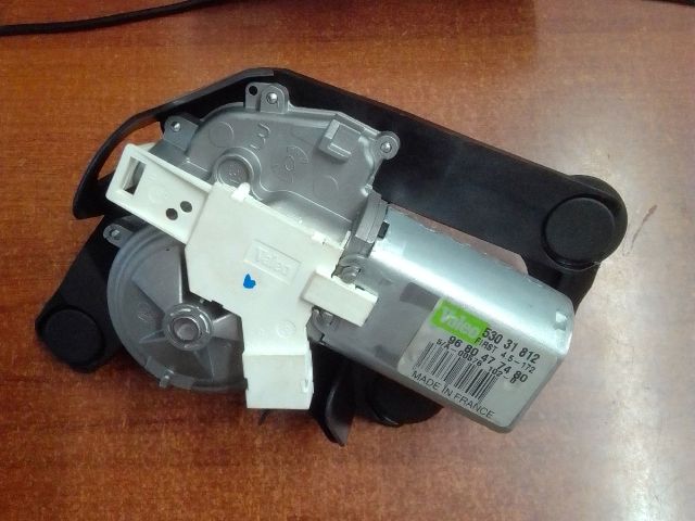 bontott PEUGEOT 3008 Hátsó Ablaktörlő Motor