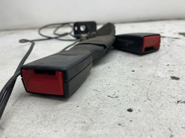 bontott PEUGEOT 3008 Hátsó középső Biztonsági Öv Csat