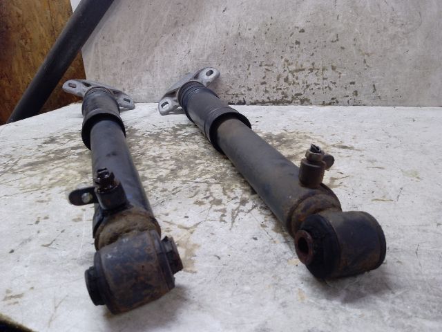 bontott PEUGEOT 3008 Hátsó Lengéscsillapító Pár