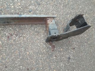 bontott PEUGEOT 3008 Hátsó Lökhárító Merevítő (Fém)