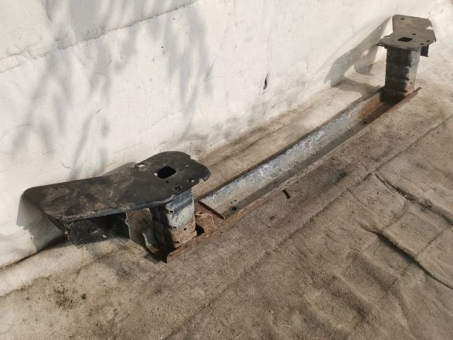 bontott PEUGEOT 3008 Hátsó Lökhárító Merevítő (Fém)