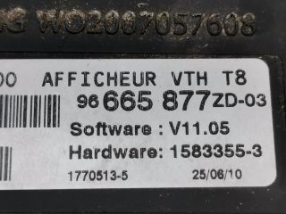 bontott PEUGEOT 3008 Head-Up Display