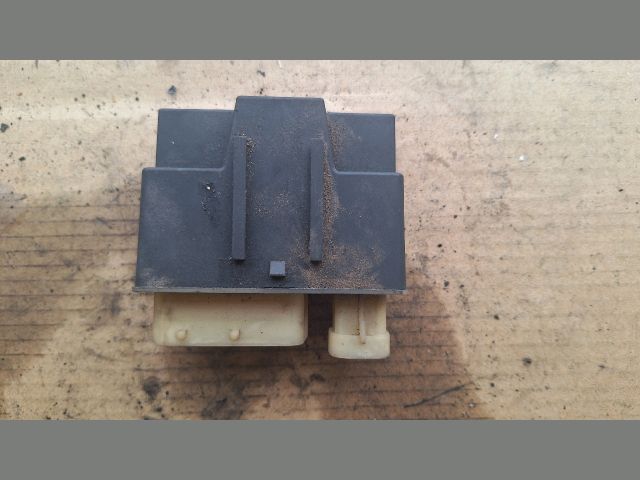 bontott PEUGEOT 3008 Hűtőventilátor Elektronika