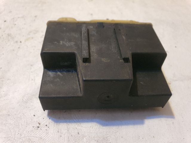 bontott PEUGEOT 3008 Izzító Relé