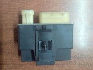 bontott PEUGEOT 3008 Izzító Relé