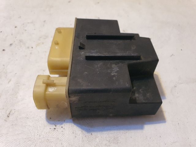 bontott PEUGEOT 3008 Izzító Relé