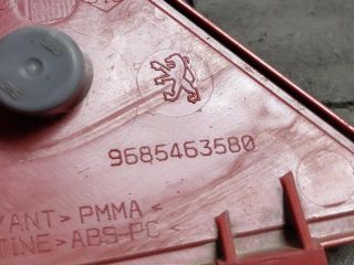 bontott PEUGEOT 3008 Jobb Alsó Hátsó Lámpa