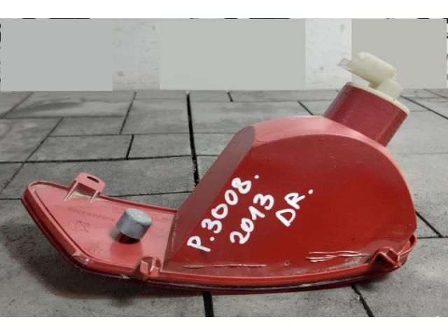 bontott PEUGEOT 3008 Jobb Alsó Hátsó Lámpa