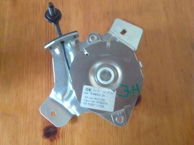 bontott PEUGEOT 3008 Jobb Csomagtérajtó Nyitó Bowden