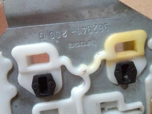 bontott PEUGEOT 3008 Jobb első Ablakemelő Szerkezet (Elektromos)