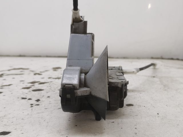 bontott PEUGEOT 3008 Jobb első Ajtózár