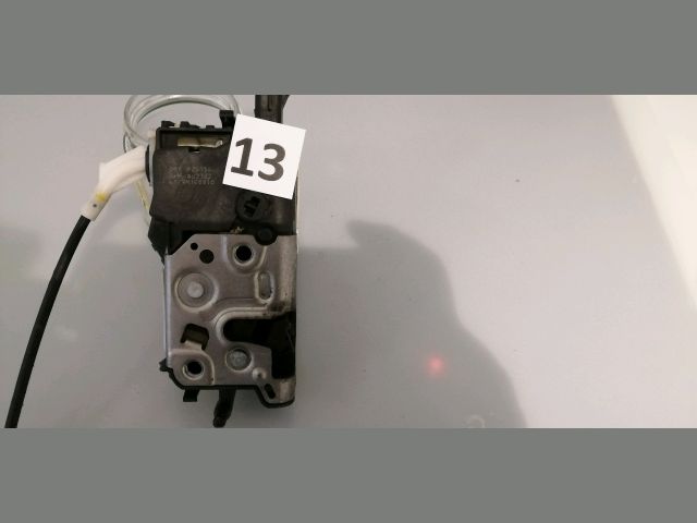 bontott PEUGEOT 3008 Jobb első Ajtózár