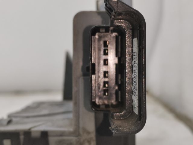 bontott PEUGEOT 3008 Jobb első Ajtózár