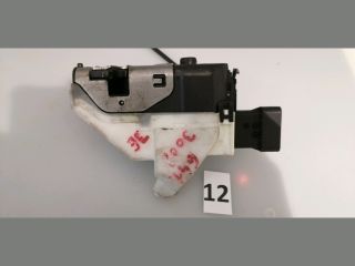 bontott PEUGEOT 3008 Jobb első Ajtózár