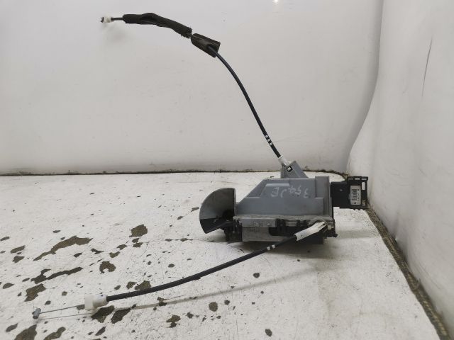 bontott PEUGEOT 3008 Jobb első Ajtózár