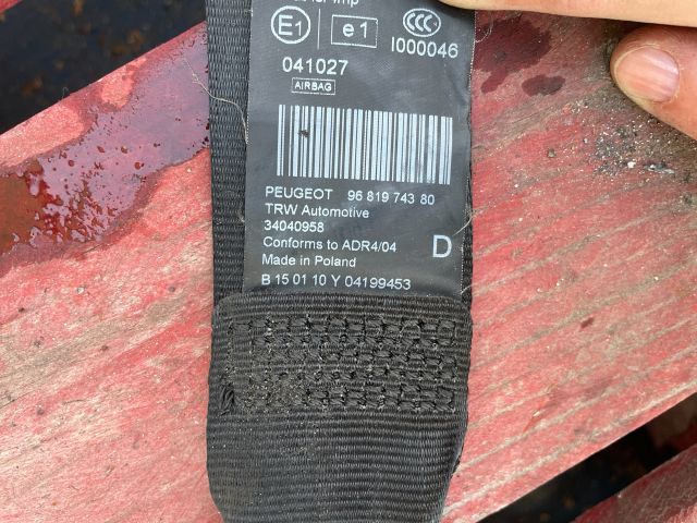 bontott PEUGEOT 3008 Jobb első Biztonsági Öv