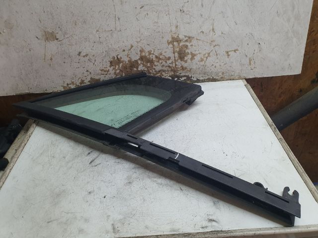 bontott PEUGEOT 3008 Jobb első Fixüveg (Ajtóban)