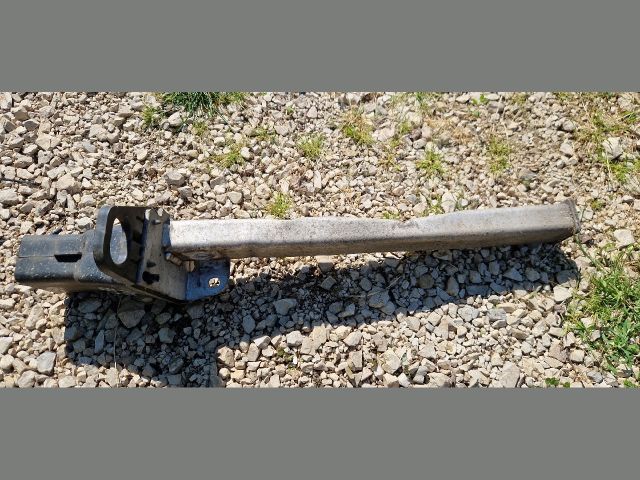 bontott PEUGEOT 3008 Jobb első Lökhárító Merevítő Tartó (Fém)