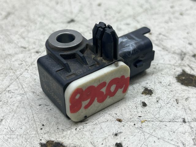 bontott PEUGEOT 3008 Jobb első Oldal Ütközés Érzékelő