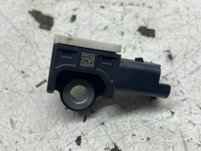 bontott PEUGEOT 3008 Jobb első Oldal Ütközés Érzékelő