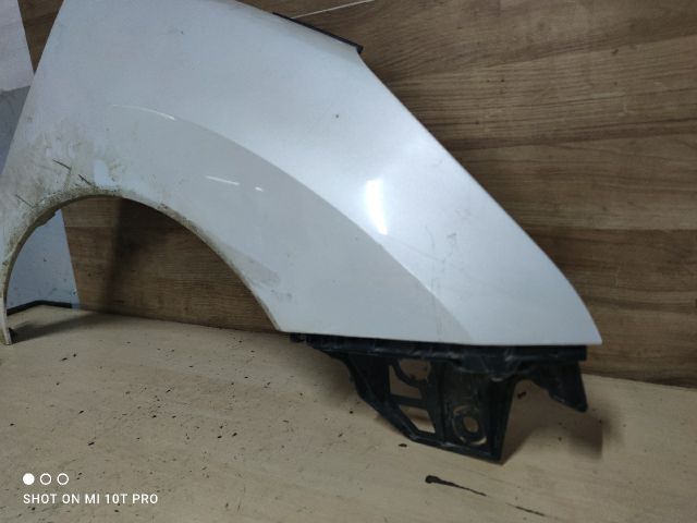 bontott PEUGEOT 3008 Jobb első Sárvédő