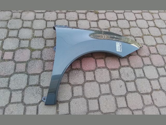 bontott PEUGEOT 3008 Jobb első Sárvédő