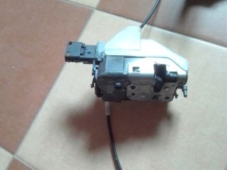 bontott PEUGEOT 3008 Jobb hátsó Ajtózár