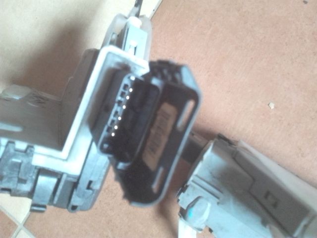 bontott PEUGEOT 3008 Jobb hátsó Ajtózár