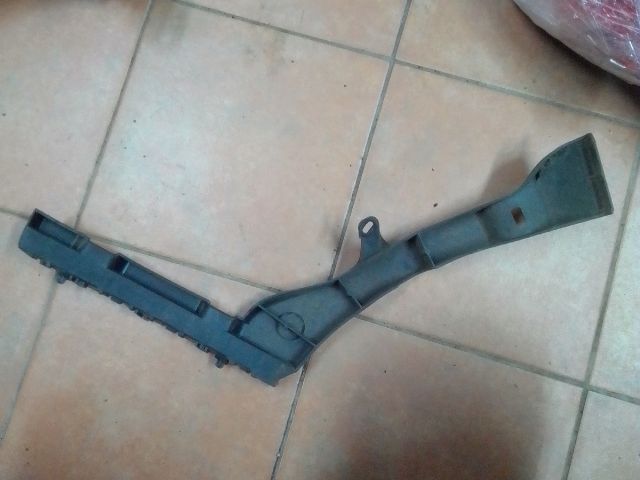 bontott PEUGEOT 3008 Jobb hátsó Oldal Lökhárító Tartó (Műanyag)