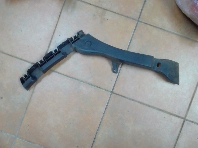 bontott PEUGEOT 3008 Jobb hátsó Oldal Lökhárító Tartó (Műanyag)