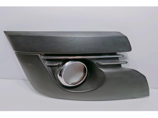 bontott PEUGEOT 3008 Jobb Ködlámpa Rács