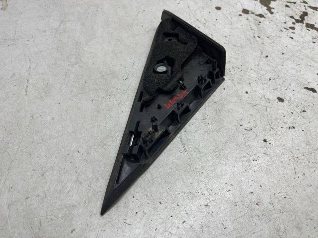 bontott PEUGEOT 3008 Jobb Visszapillantó Tükör Előtti Burkolat