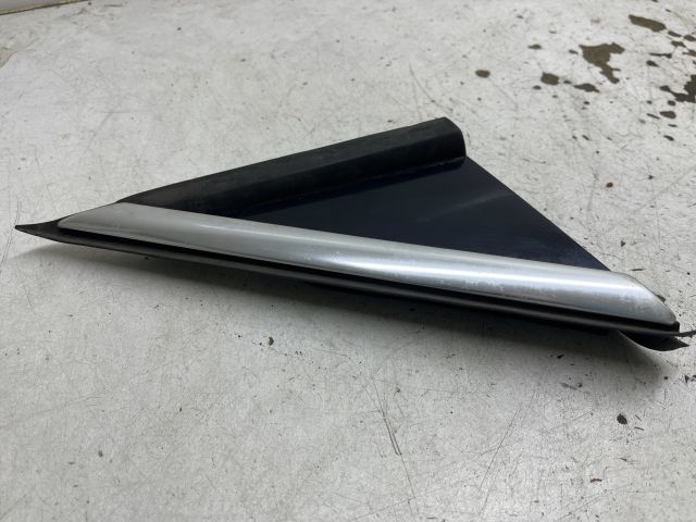 bontott PEUGEOT 3008 Jobb Visszapillantó Tükör Előtti Burkolat